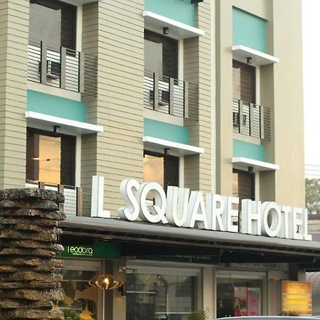 L Square Hotel Tarlac City Exteriör bild